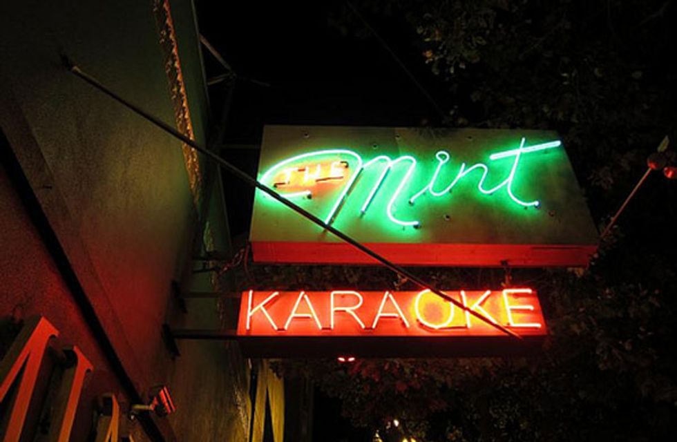 The Weeknighter: The Mint Karaoke Lounge