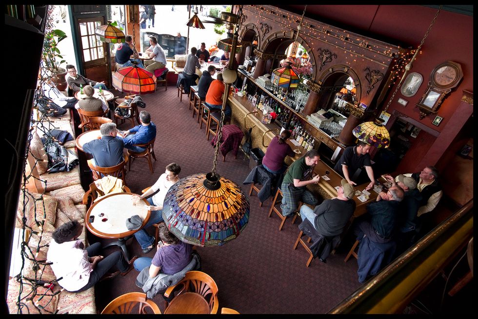 The Weeknighter: Twin Peaks Tavern