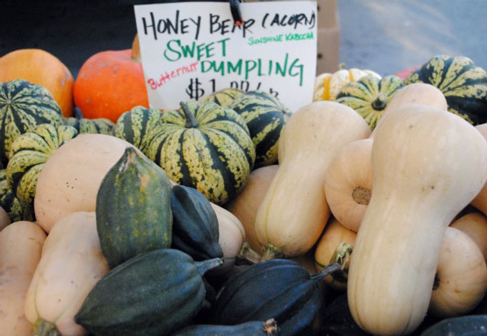 Market Watch: Special Wednesday Thanksgiving Market