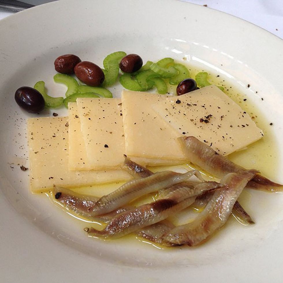 Seven Signature Dishes at Zuni Café That You Must Try