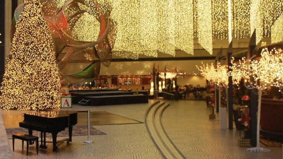 Drink Here Now: Christmas Edition