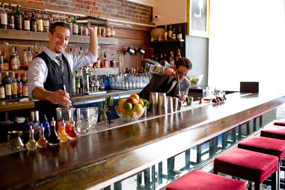 Drink Here Now: MAD MANhattans, Off The Grid Carnival Games, and More