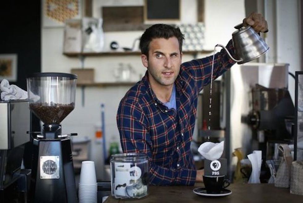 We Wanna Be Friends With "Everything But the News" Star Steve Goldbloom