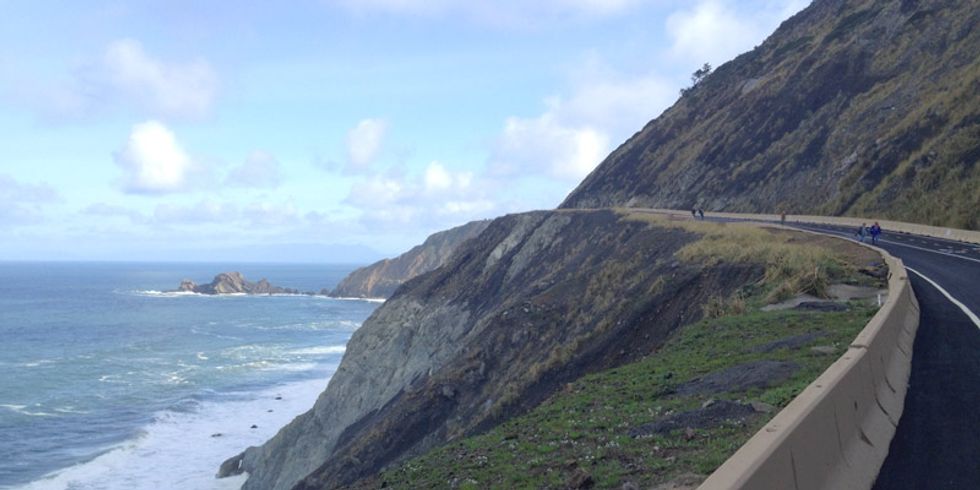 Find Dramatic Coastal Views on the New Devil's Slide Trail