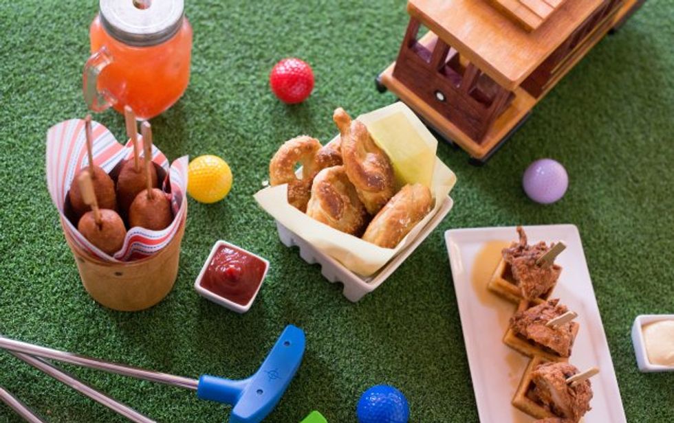 Foodie Updates: Smokestack, 4505's BBQ Spot, and Urban Putt Open Their Doors