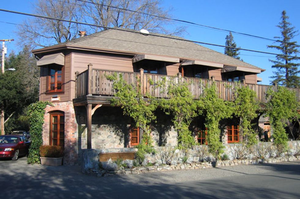 Yelp Turns 10, So Here Are Some Crazy One-Star Reviews of the Country's Best Restaurants