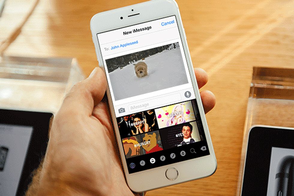 New GIF-Only Keyboard Expresses Your True Emotions