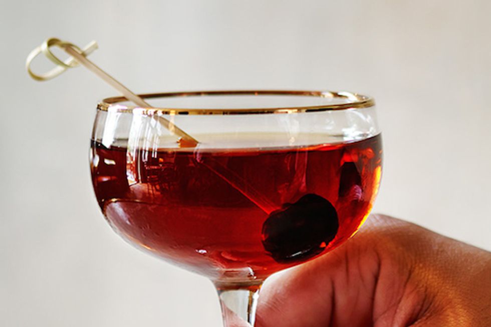 Drink Here Now: DIY Cocktails, Cider, and Sangria