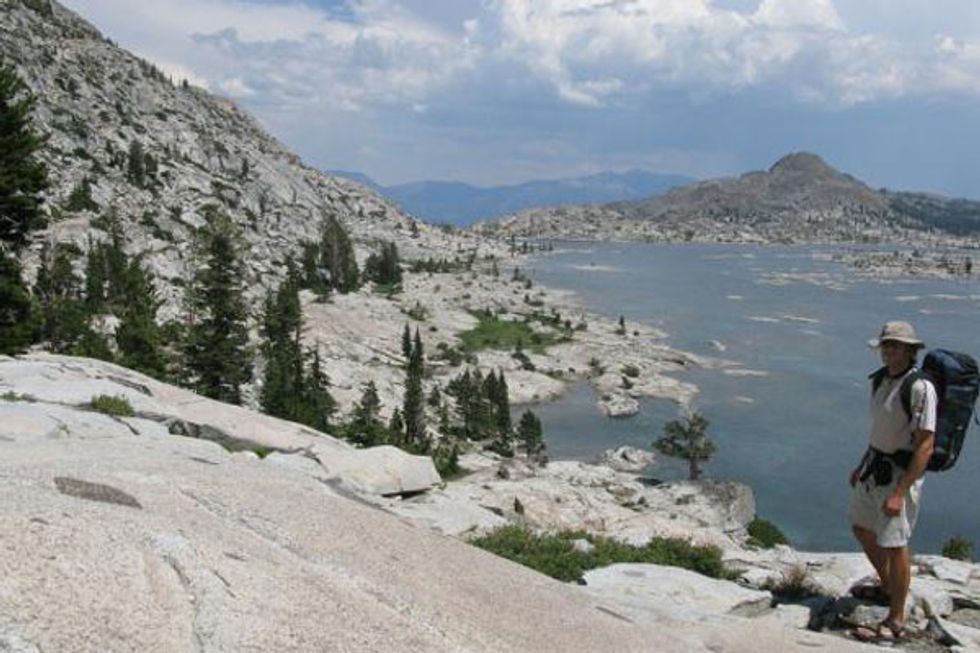 5 Beginner Backpacking Trips in Tahoe