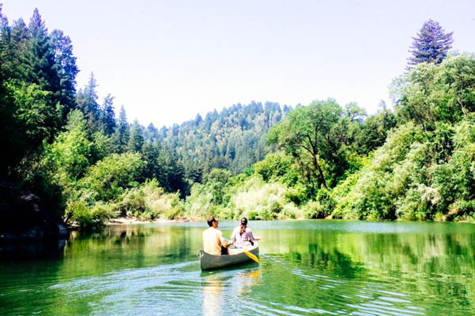 Spend the Perfect Day Canoeing on The Russian River