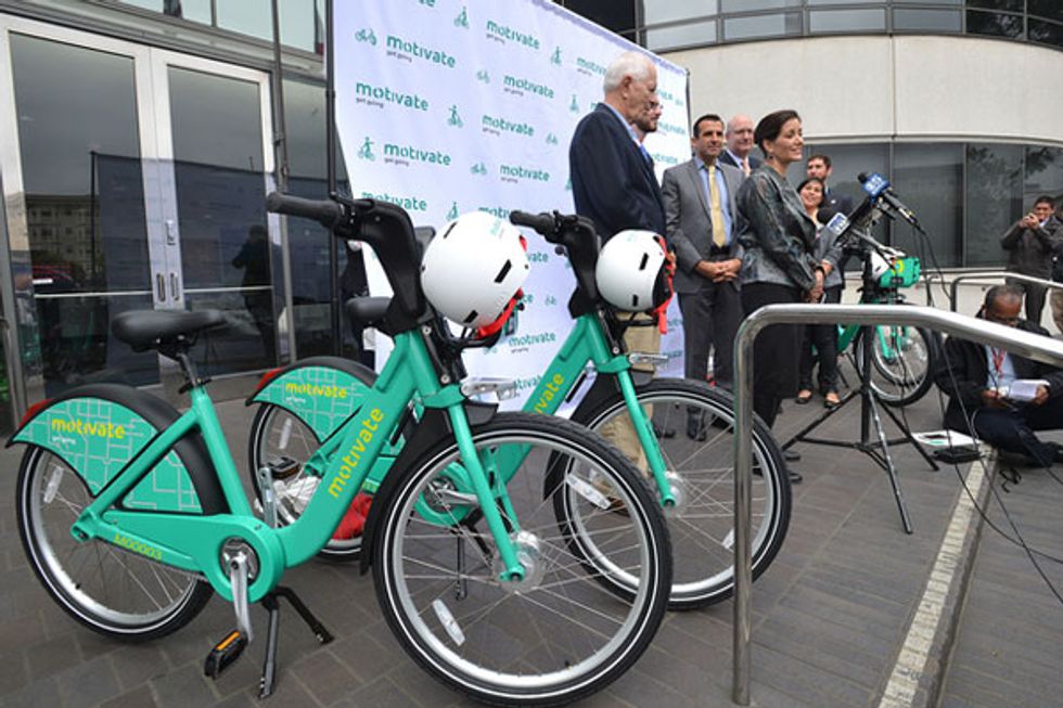 Bay Area Bikeshare Reveals Mint Green Bikes for Oakland Expansion