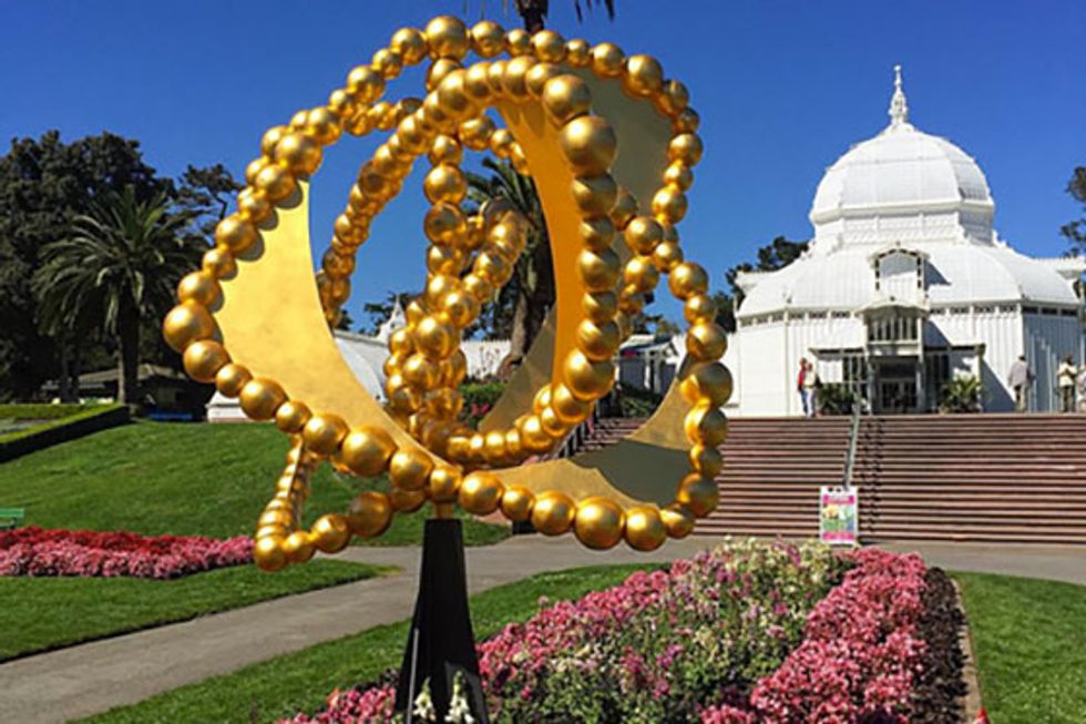 Jean-Michel Othoniel Installs 'La Rose des Vents' Sculpture at SF's Conservatory of Flowers (VIDEO)