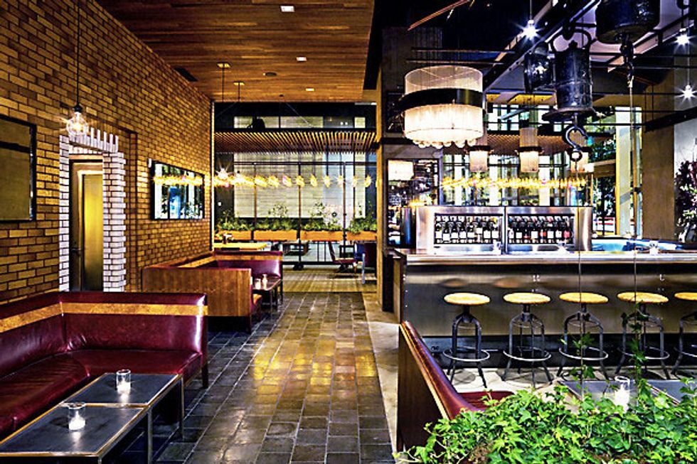 Super Bowl-Themed Pop-Up Restaurant Takes Over RN74