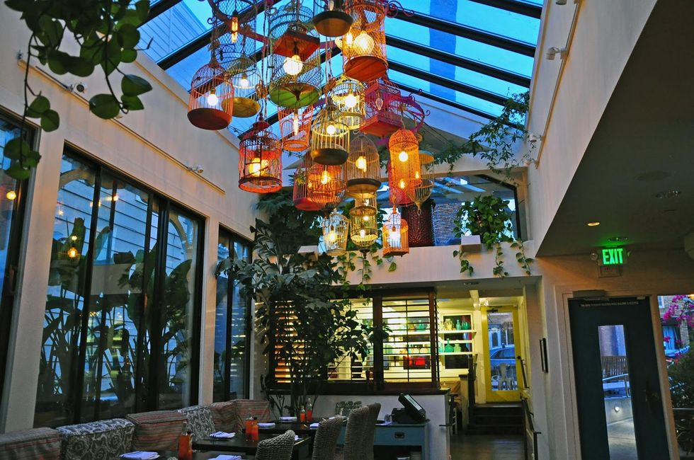 Drink Here Now: Sexy Happy Hour + Drink Deals for Rainy Days