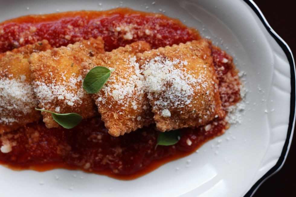 Secret Recipe Spaghetti Bros.' Toasted (Actually DeepFried) Ravioli 7x7 Bay Area