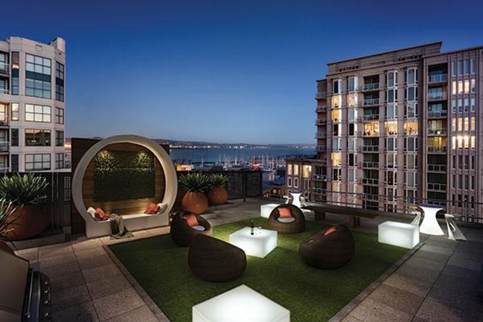 New Luxury Condos in South Beach or Lower Pac Heights Have Something for Everyone