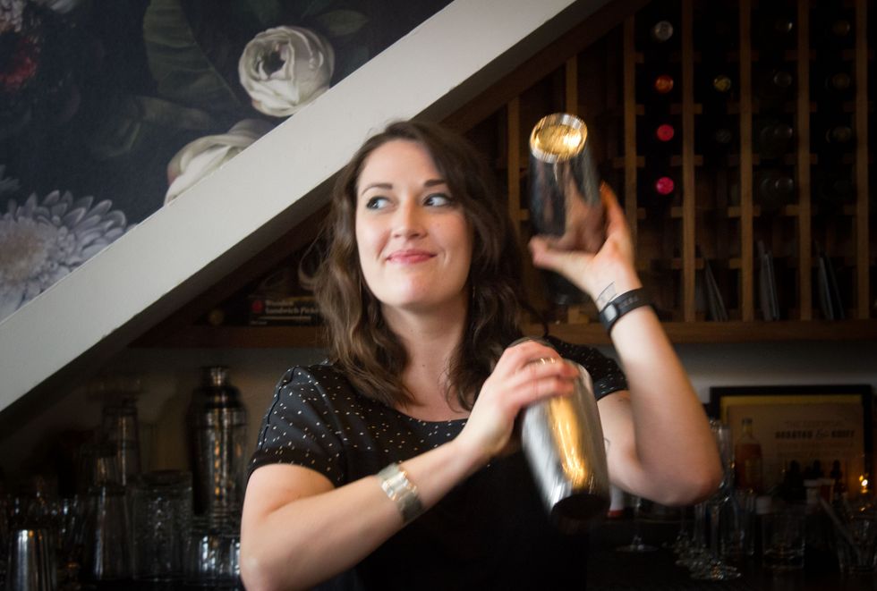 Drink Here Now: Tiki Night at Blackbird, Late Night at Delarosa + Happy Hour at Hog & Rocks