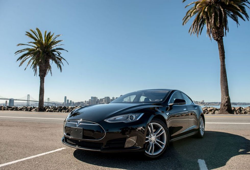 Tesla To Open San Francisco Showroom This Summer
