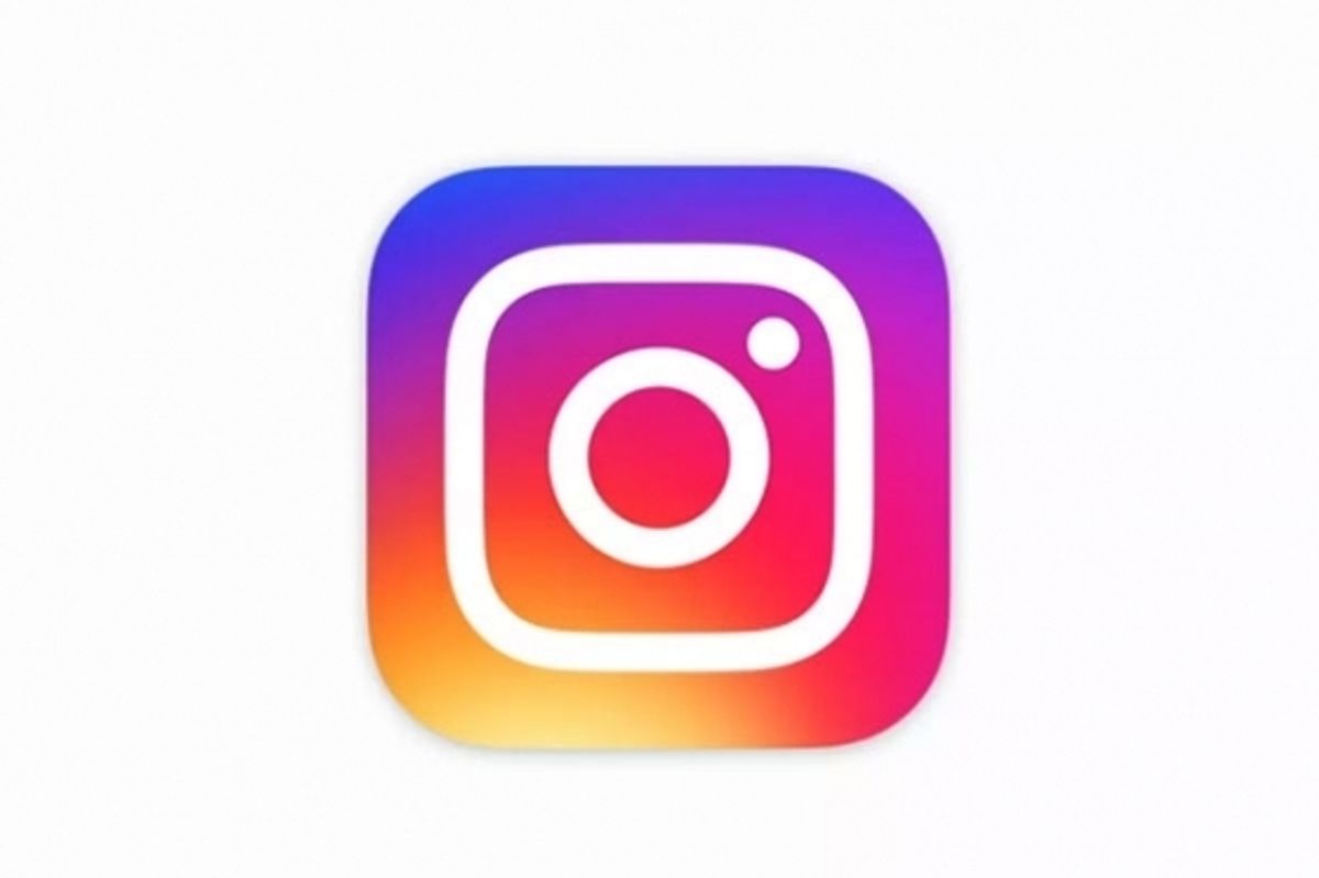 Instagram Reveals Colorful New Logo ... and People Are Already Mad
