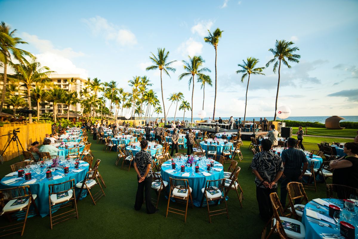 Destination Kā‘anapali: Pack Your Bags for Play
