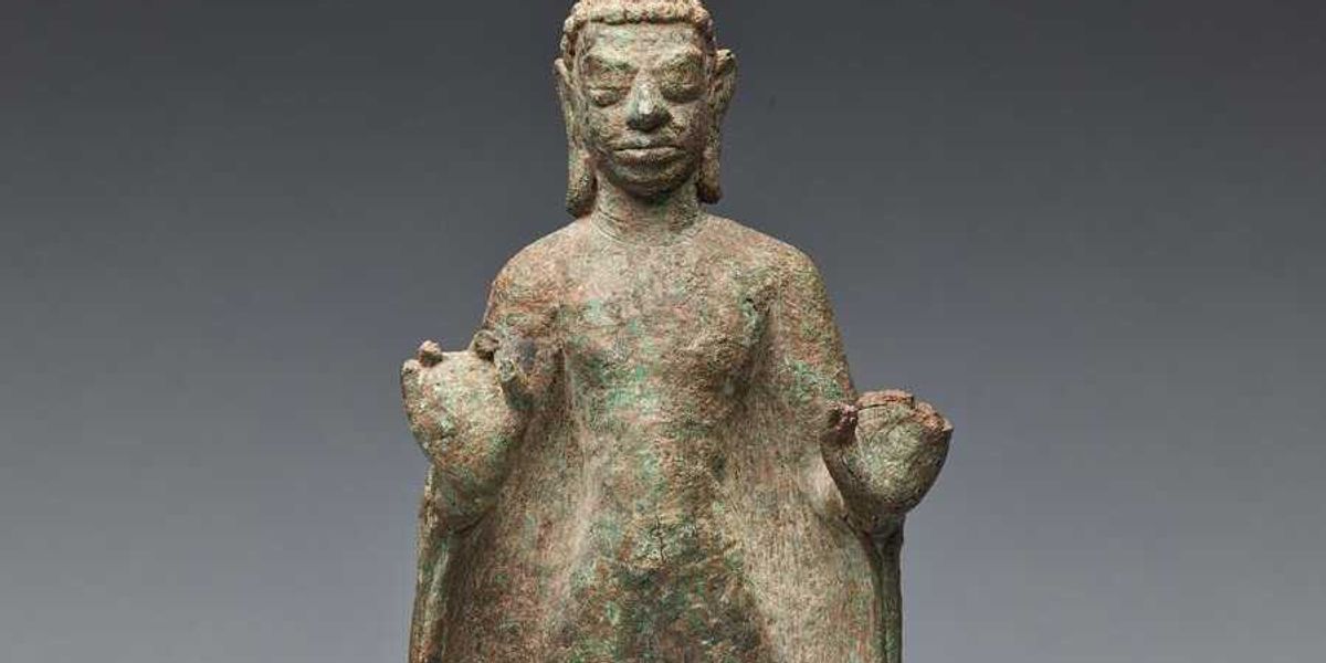 Sixty years after they were stolen, the Asian Art Museum returns ancient bronze sculptures to Thailand.