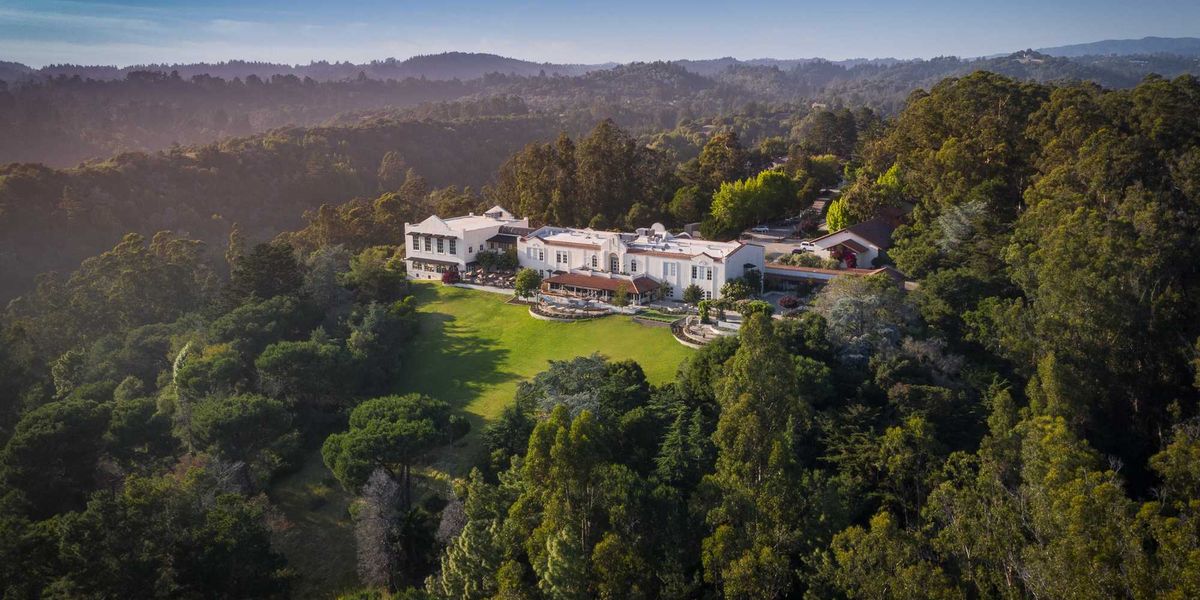 A legendary Santa Cruz resort glows up just in time for summer.