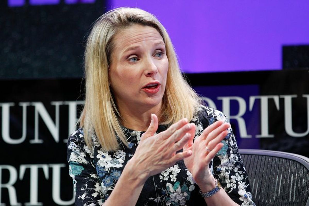 Verizon Acquires Yahoo! for $4.83 Billion in Cash