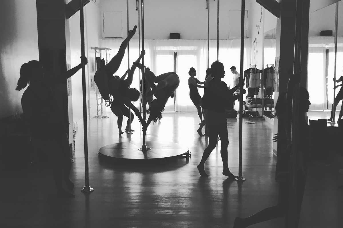 Vertical Barre Brings Sweaty-Sexy Pole Workouts to Russian Hill