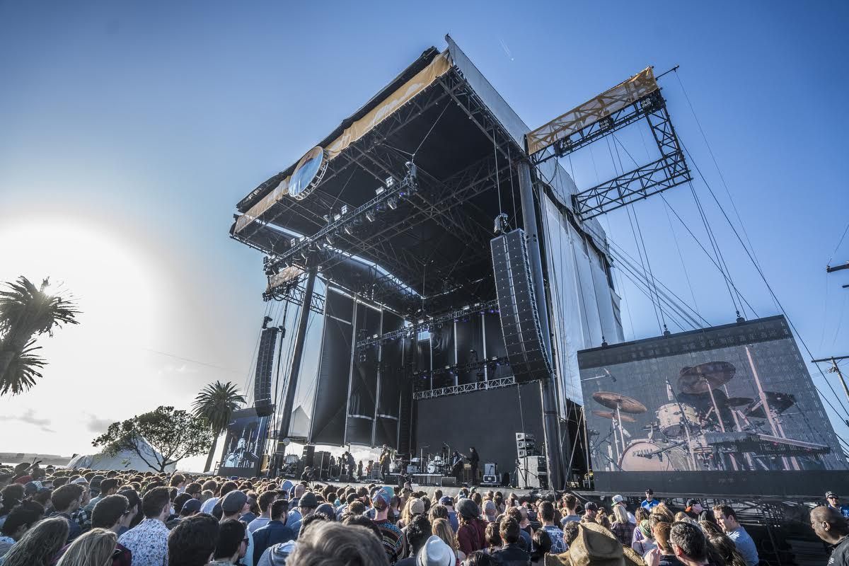 Free Breakfast Burritos, Vintage Fashion Faire + More Fun Events