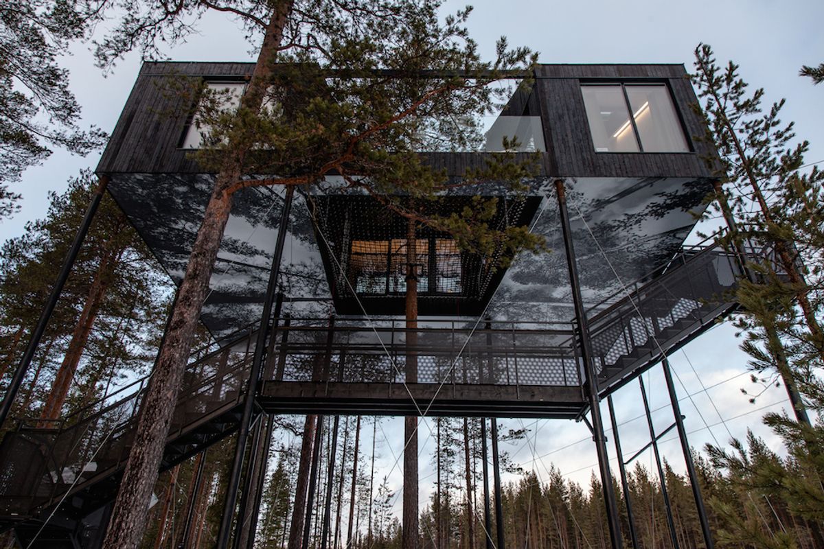 This Snøhetta-Designed, Glass Hotel Room in Sweden Is Everything