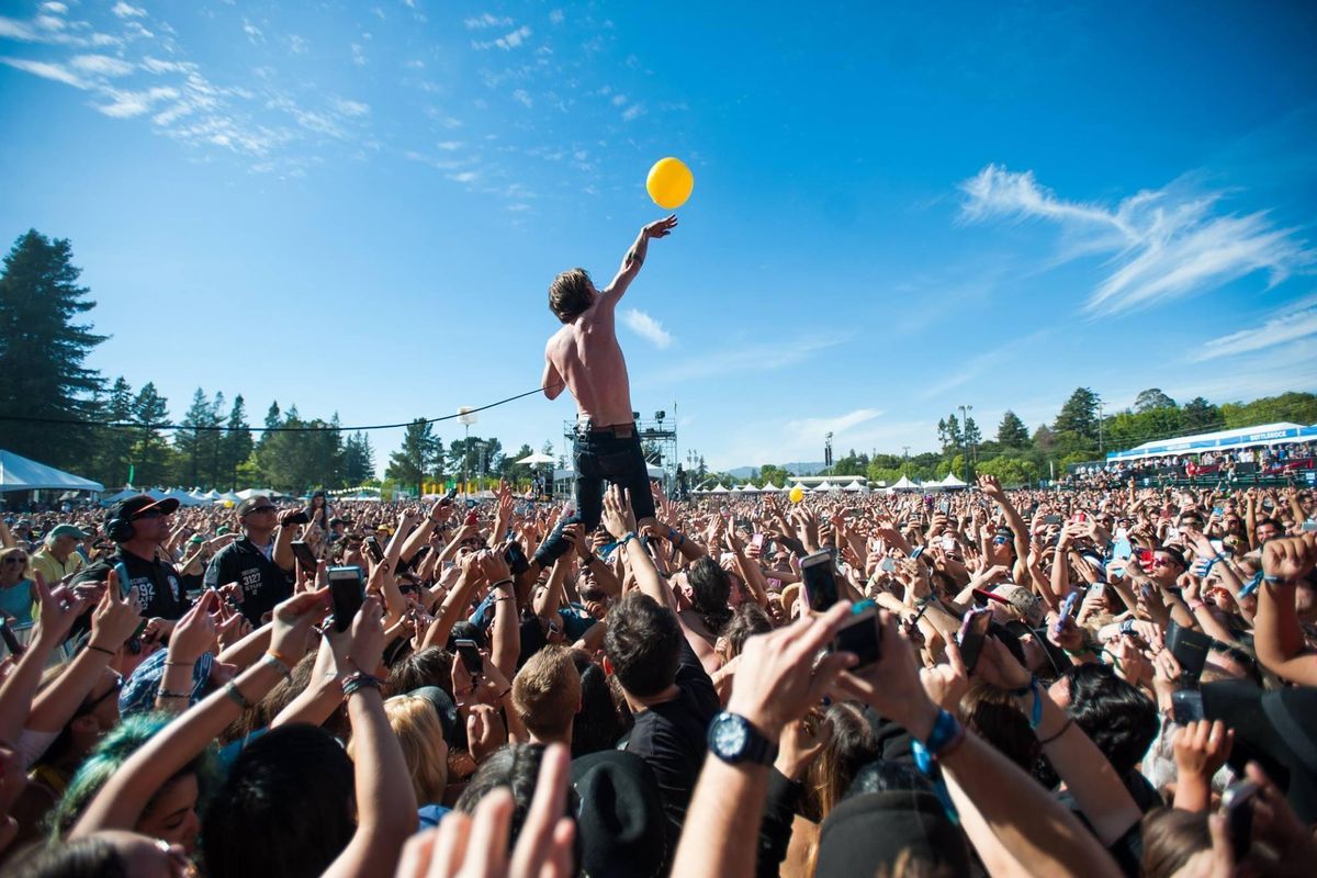 Drive a Gig Car to Napa Valley and Bike to BottleRock 2017