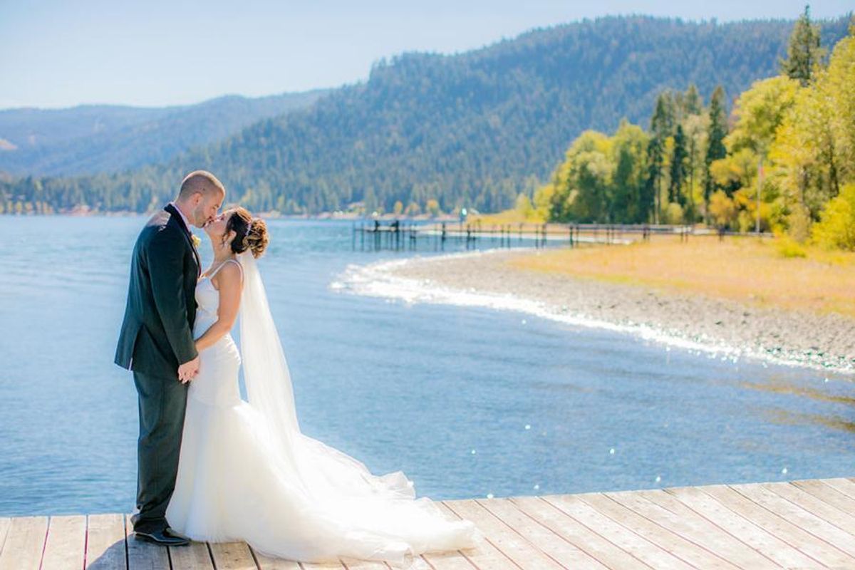 High School Sweethearts Tie the Knot at Lake Tahoe