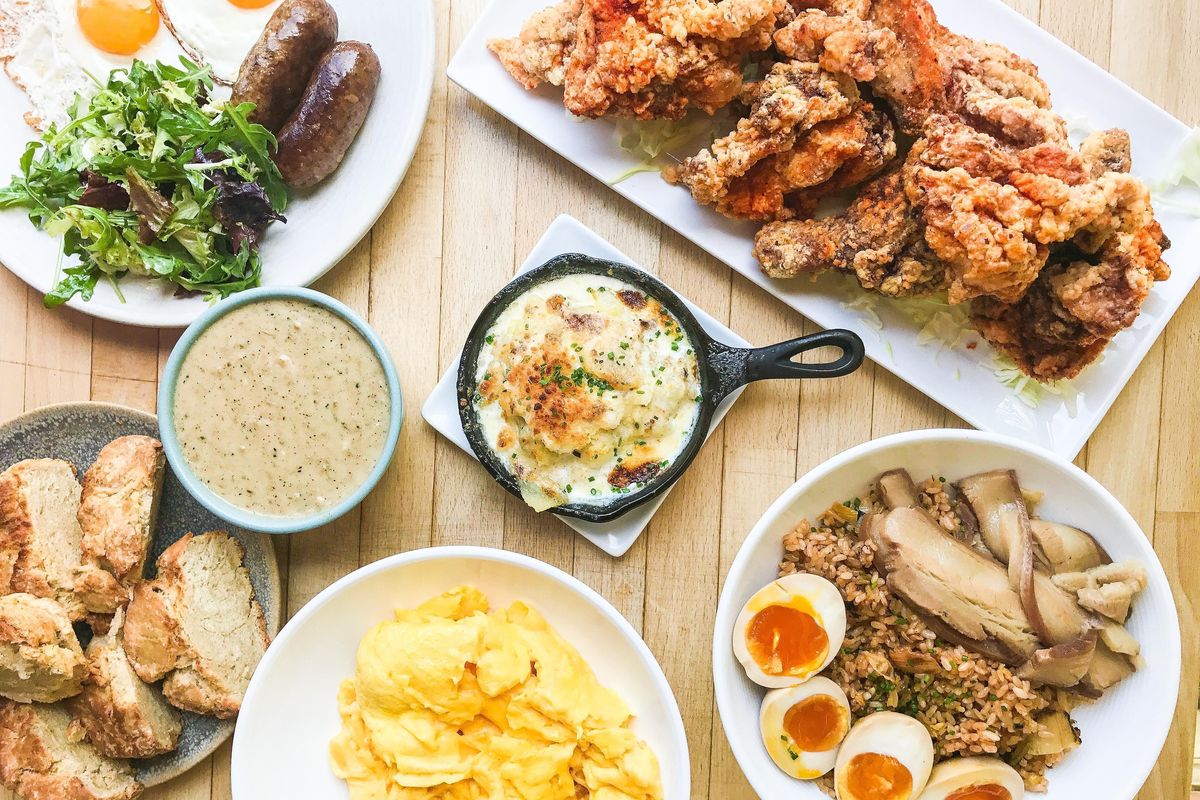 Celebrate Hopscotch's 5th birthday with mad brunch vibes (and fried chicken)