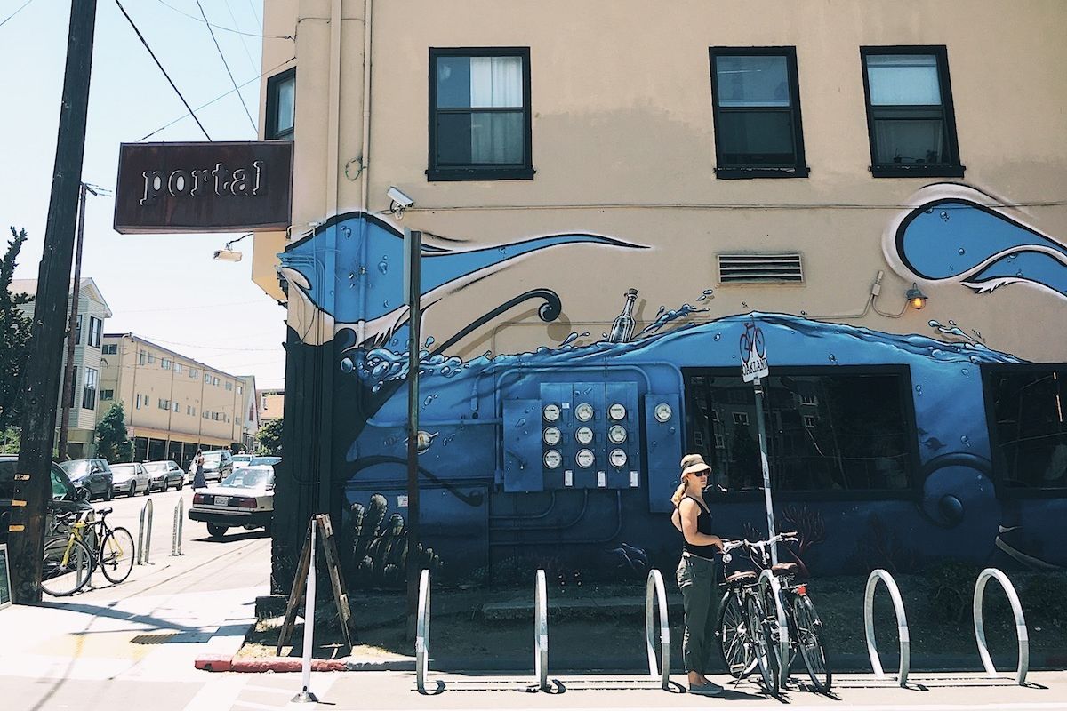 Four Bars, Two Wheels: An Easy Oakland Pub Crawl on Bikes