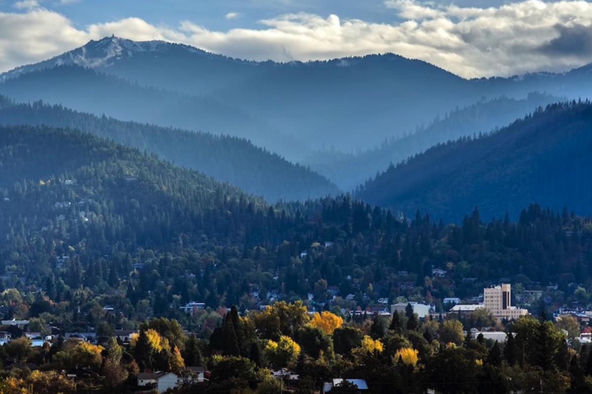 The Rules + Regs: Enter to Win 7x7's Ashland Oregon Getaway