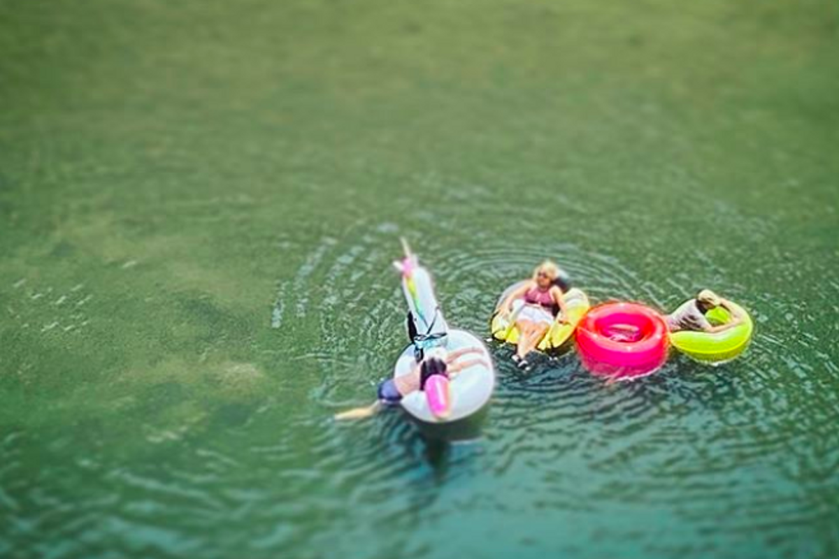 How to Plan the Ultimate Russian River Float Trip