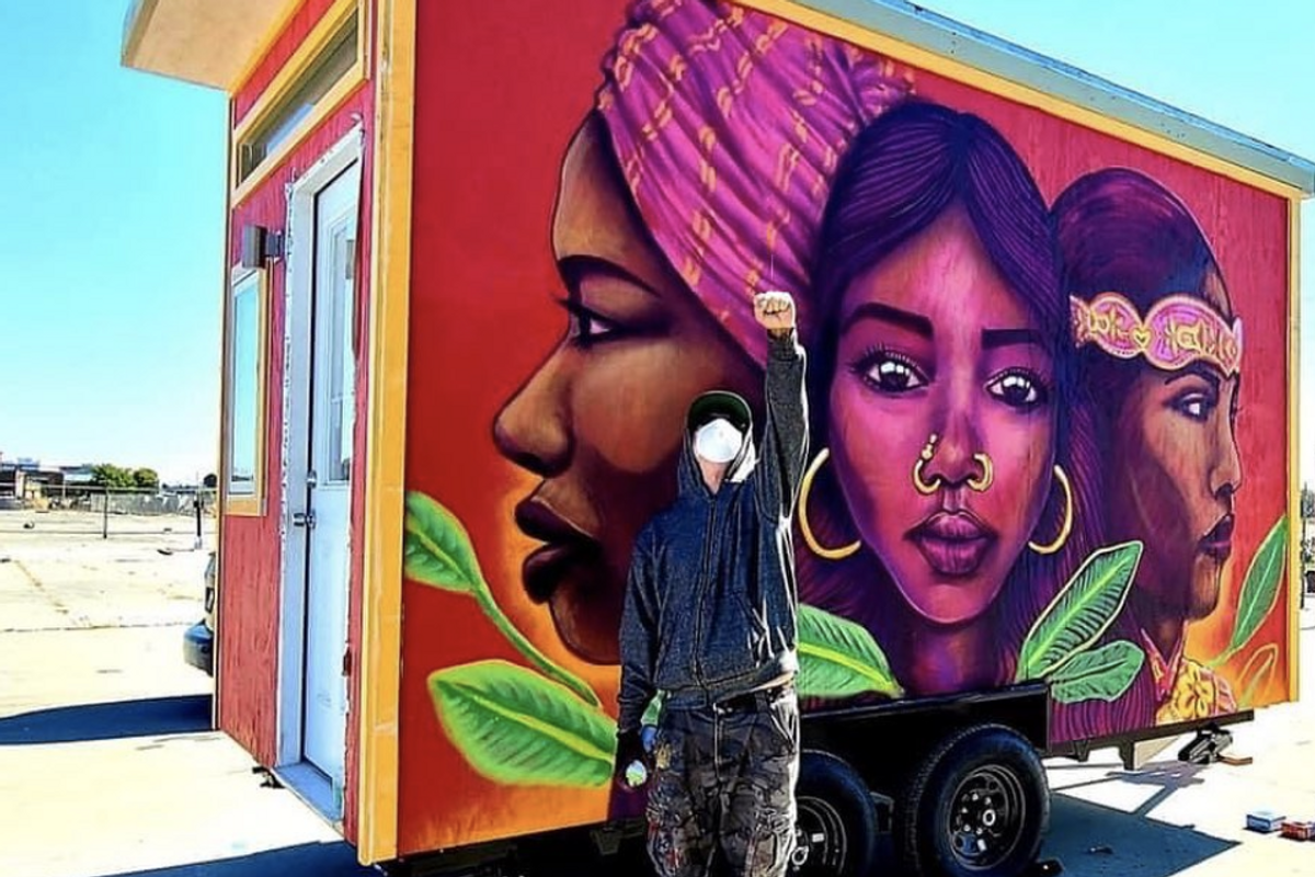 Muralists decorate new tiny home village for homeless youth in Oakland + more good news from around the Bay Area