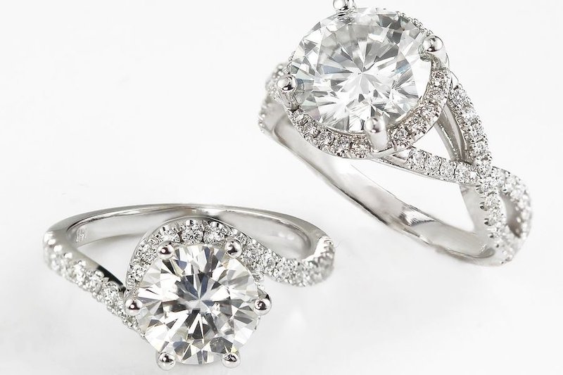 Best alternative wedding rings | Honestweddingadvice.com