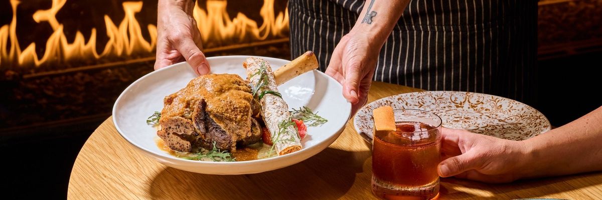 Mountain-View-restaurant-broma-shashi-hotel