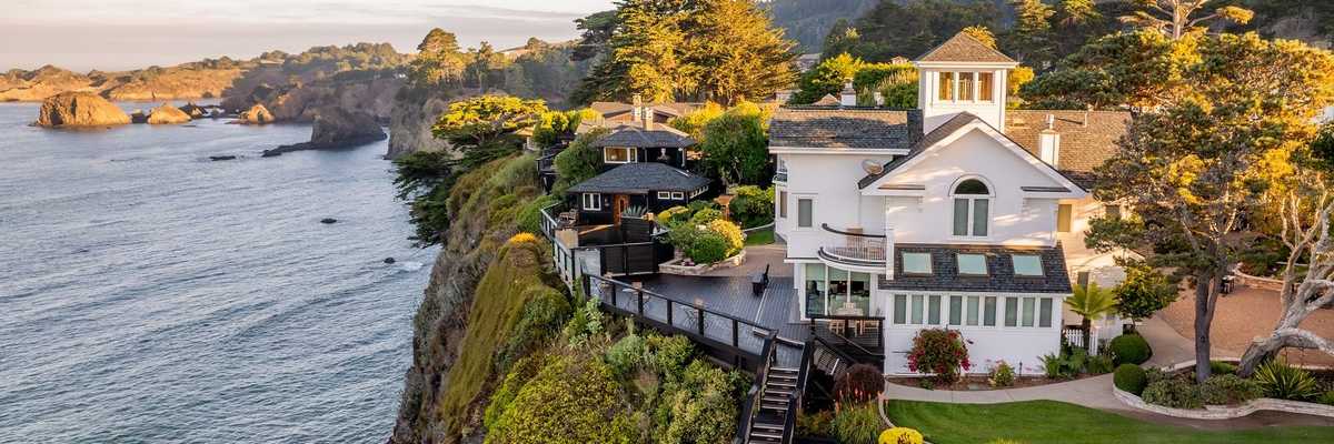seaside inn mendocino